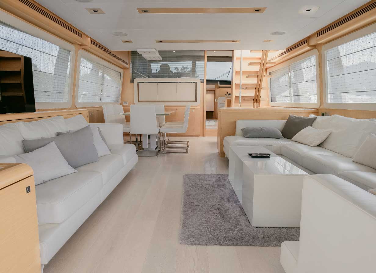 Ferretti_800