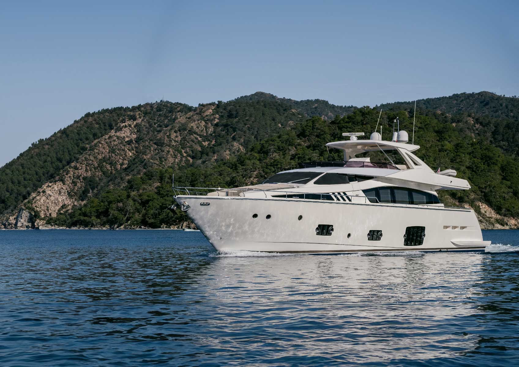 Ferretti_800